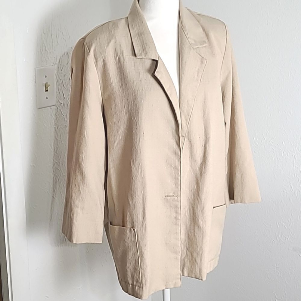 Joanna Vintage Beige Suit Jacket, Size Medium